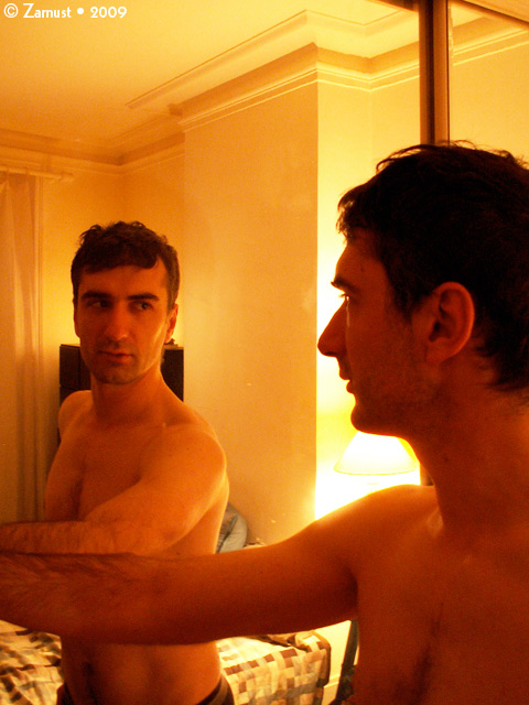 Enodailor © 2009